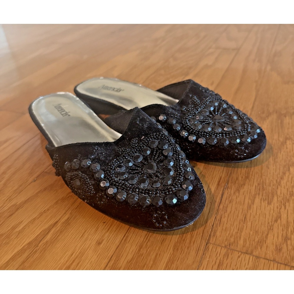 VTG Amanda Shoes Sz 8.5 Mule Embellished "Chambers" Black Flats Slip On Preppy
